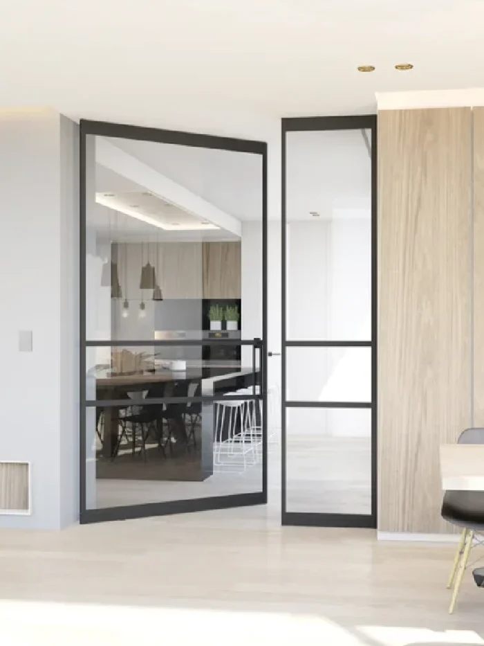 Lofttür Pivottür mit Seitenteil